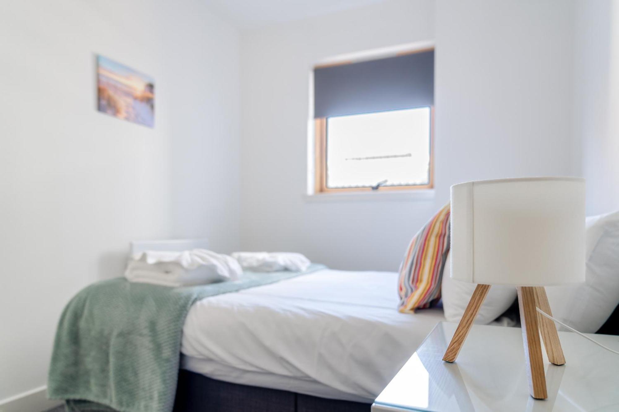 Argyle Street Apartment *